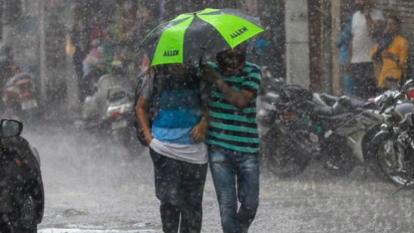 ফিরছে বায়ু, তবে ঝড়ে ওড়াতে নয় ভাসাতে! গুজরাত-রাজস্থানে দুর্যোগের পূর্বাভাস