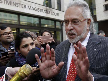 ‘‌চোর হ্যায়’, ‌ওভালে ক্রিকেট ম্যাচ দেখতে এসে একথাই শুনলেন বিজয় মালিয়া