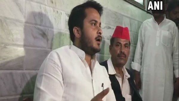 পাসপোর্টের জন্য জাল নথি দিয়ে গ্রেফতার আজম খানের ছেলে