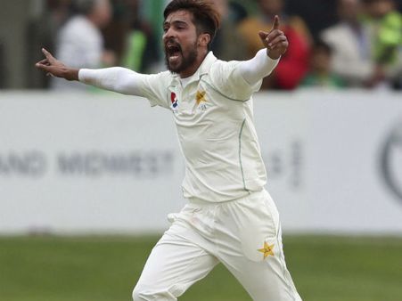 ২৭ বছর বয়সেই টেস্ট ক্রিকেটকে বিদায় আমিরের