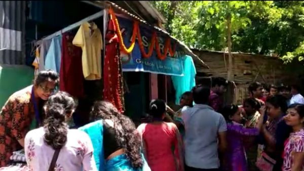 এলাকার দুঃস্থদের সাহায্যে অভিনব প্রয়াস স্থানীয় স্বেচ্ছাসেবি সংস্থার