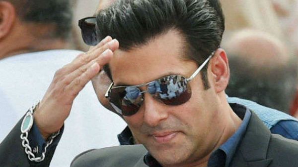 যমজ নয়, এবার ট্রিপল চরিত্রে দেখা যাবে সল্লু মিঞাকে