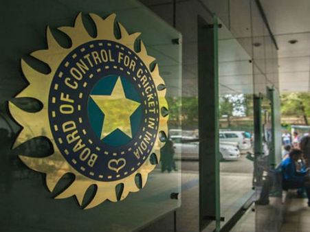 'এক ব্যক্তি এক পদ' সংক্রান্ত নির্দেশিকা জারি করতে অস্বস্তিতে সিওএ, সুপ্রিম কোর্টের দিকে তাকিয়ে