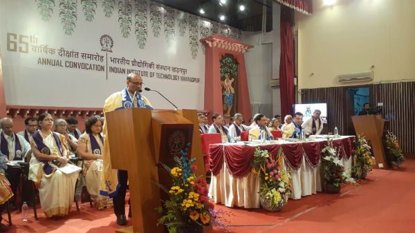 খড়গপুর আইআইটির সমাবর্তনে ৩৭২ জনকে পিএইচডি প্রদান