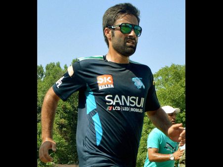 ক্রিকেটারদের সঙ্গে যোগাযোগ বন্ধ, বিজয় ট্রফি থেকে সরল জম্মু ও কাশ্মীর