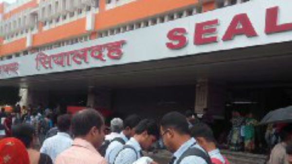 হাওড়া , শিয়ালদা, কলকাতা স্টেশন থেকে আরও ২০টি ট্রেন চলাচলের ছাড়পত্র রেলের