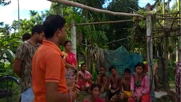 সাপের কামড়ের পর বুজরুকিতে ভরসা রেখে বাড়িতেই ঝাড়ফুক, প্রাণ গেল শিশুকন্যার