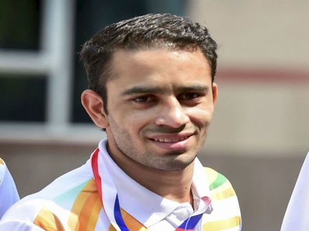 অলিম্পিকে সোনা জেতাই তাঁর লক্ষ্য বলে জানালেন বিশ্ব চ্যাম্পিয়নশিপে রূপো জয়ী বক্সার অমিত