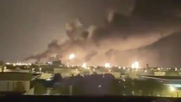 সৌদিতে তেলের কারখানায় বিস্ফোরণে ইরানের হাত, সেনা ত‌ৎপরতা বাড়াল আমেরিকা