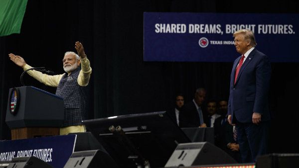 ফের একবার মার্কিন রাষ্ট্রপতি হবেন ট্রাম্পই, আমেরিকার মাটিতে দাঁড়িয়ে আশাপ্রকাশ নরেন্দ্র মোদীর