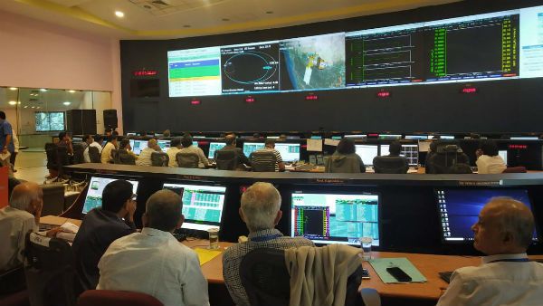 মহাকাশ পর্যটনে যাবে মানুষ, ইসরোর নতুন পরিকল্পনা চমকে দেওয়ার মতো