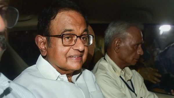 হাসপাতালে ভর্তির দরকার নেই, চিদম্বরমের অন্তর্বতী জামিনের আবেদন খতিয়ে দেখবে হাইকোর্ট