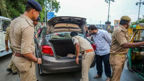 আল-কায়েদার 'টার্গেট লিস্টে' বাংলা, দিওয়ালির আগেই চাঞ্চল্যকর রিপোর্ট পেশ আইবি-র