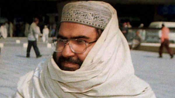 পাকিস্তানে গোপনে জেল থেকে বের করা হল জঙ্গি নেতা মাসুদ আজহারকে!চরম চাঞ্চল্যকর তথ্য গোয়েন্দা রিপোর্টে