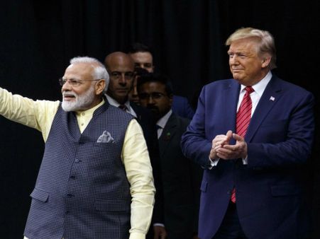 মুম্বইয়ে এনবিএ বাক্সেটবলের সূচনায় থাকতে পারেন ডোনাল্ড ট্রাম্প