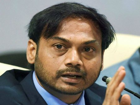 রোহিতকে টেস্টে ওপেন করার সুযোগ করে দিলেন ভারতীয় নির্বাচকরা