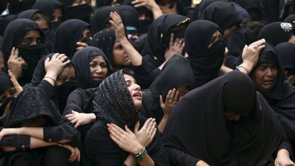 মহরমের উ‌ৎসবে কারবালায় পদপিষ্ট হয়ে মৃত ৩১, আহত শতাধিক