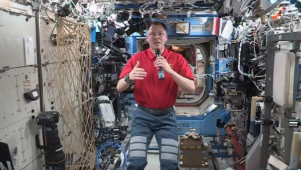 বিক্রমকে চাঁদের মাটি স্পর্শ করতে কি দেখেছিলেন মহাকাশচারী নিক! কী উত্তর পেলেন পিট