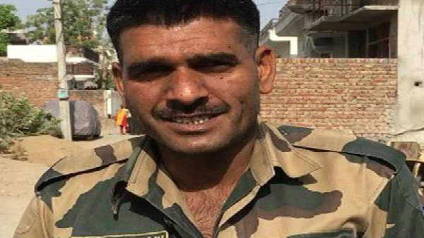 নতুন রাজনৈতিক দলে যোগ দিলেন প্রাক্তন বিএসএফ জওয়ান তেজ বাহাদুর