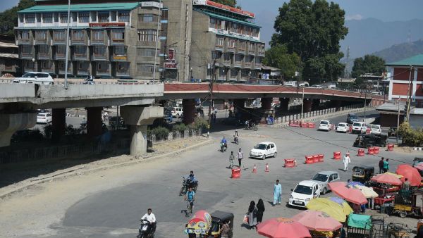 অধিকৃত কাশ্মীরেও বিনিয়োগ করবে ভারত, তবে... কেন্দ্রীয় মন্ত্রীর শর্ত পাকিস্তানকে