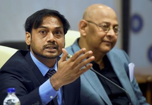 ভারতীয় দলে আগামী দিনে পন্থের ব্যাক আপ হতে পারেন কারা, জানিয়ে দিলেন প্রসাদ