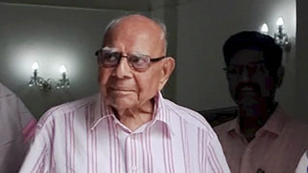 আসারাম বাপু থেকে রাজীব হত্যকারীদের হয়ে দাঁড়ানো, বহু বিতর্কিত মামলা লড়েছিলেন জেঠমালানি