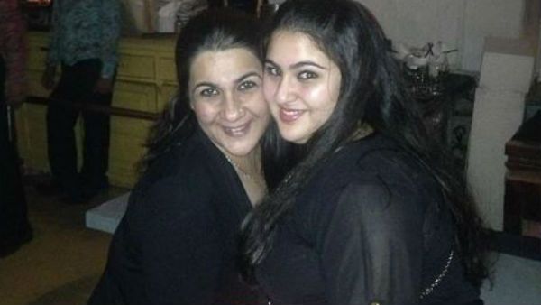 চিনতে পারছেন অমৃতার সঙ্গে ইনি কে! ছবি দেখে স্তম্ভিত নেটিজেনরা