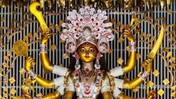 চালতা বাগান লোহাপট্টির পুজো এবার সোনারতরীতে