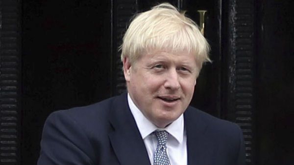 ব্রেক্সিট নিয়ে ইতিবাচক সাড়া, ভোট এগোনোর সমর্থন পেলেন বরিস জনসন