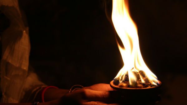 ২০১৯ কালীপুজো: ধনসম্পত্তি বাড়াতে বাড়ির কোন জায়গায় অবশ্যই রাখতে হবে প্রদীপ! জানুন