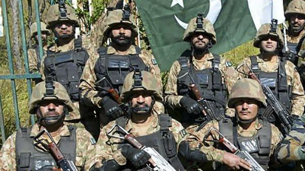 কাশ্মীরে ফিঁদায়ে হামলার রোডম্যাপ তৈরি লস্কর-জইশের, স্বরাষ্ট্রমন্ত্রকে রিপোর্ট গোয়েন্দাদের