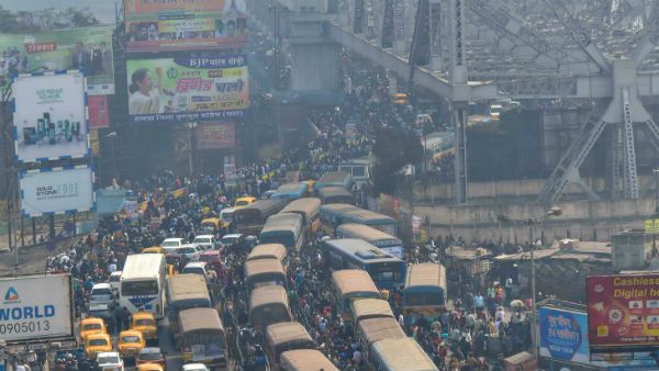 ২০৩০ সালের মধ্যে কলকাতায় ৫ হাজার ই–বাস চলবে