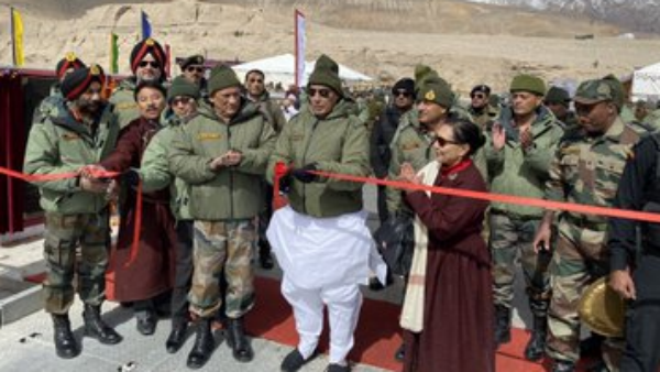 সাধারণ পর্যটকের জন্য খুলে দেওয়া হল সিয়াচেন