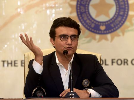 রবি শাস্ত্রীর আগে ইডেনের পিচ দেখলেন উৎসাহী সৌরভ গঙ্গোপাধ্যায়, বিস্তারিত জেনে নিন