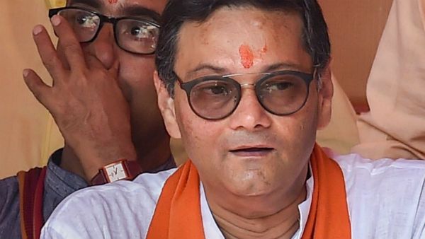 ইণ্ডিয়া গেটের সামনে নেতাজীর মূর্তি তৈরির প্রস্তাব বিজেপি নেতা চন্দ্র বসুর