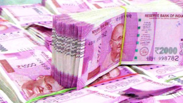 'black money-ঠেকাতে বাতিল করতেই হবে ২০০০ -এর নোট' মোদীর মন্তব্যে দেশজুড়ে আতঙ্ক