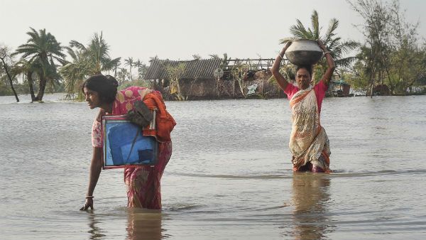 বুলবুলের তাণ্ডবে হুগলি নদীর গ্রাসে প্রায় এক হাজার বিঘা কৃষিজমি