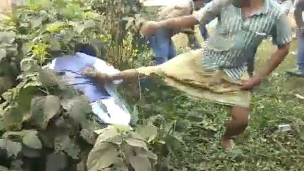 করিমপুরে জয়প্রকাশ মজুমদারের ওপর হামলা! লাথি মেরে ফেলা হল ঝোপে