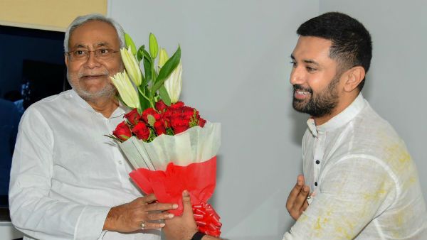 বিজেপির জোটকে ভরসা জোগাচ্ছেন পাসোয়ান! বাংলা-দিল্লি-জম্মু-কাশ্মীরেও জোট-বার্তা