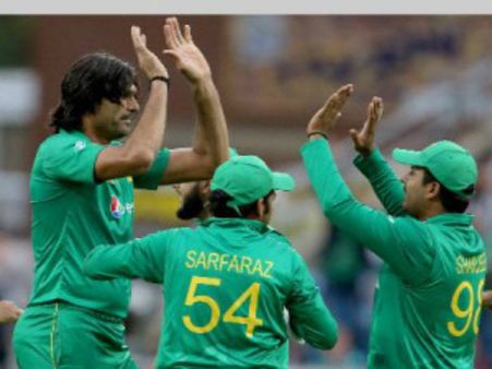 লেজেন্ড ইমরান খানের ঠিক পরে এই পাক পেসার, ছুঁলেন কোন রেকর্ড