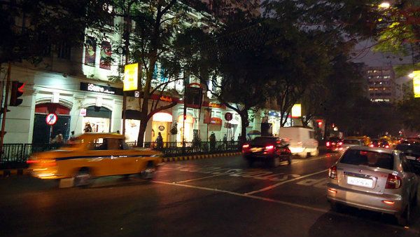 ইতিহাসের পাতায় পার্ক স্ট্রিটের মাদার টেরিজা সরণী হয়ে ওঠার গল্প