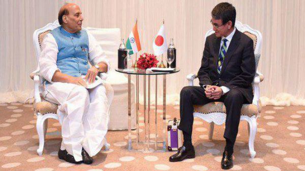 প্রতিরক্ষা খাতে বোঝাপড়া বাড়াতে ব্যাংককে জাপান ও আমেরিকার সঙ্গে বৈঠক রাজনাথের