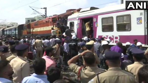 হায়দ্রাবাদে রেল দুর্ঘটনায় আহত ২০, হাসপাতালে জীবন মরণ লড়াই সাহসী চালকের