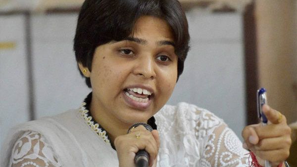 সরকার সুরক্ষা দিক বা না দিক ২০ নভেম্বর শবরীমালায় যাবেন ত্রুপ্তি দেশাই