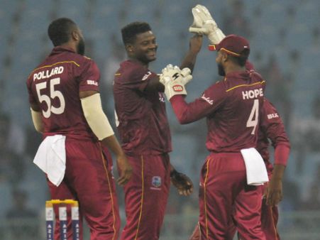 লুইসের ব্যাট ও উইলিয়ামসের বলে টি-টোয়েন্টিতে আফগানিস্তান বধ ওয়েস্ট ইন্ডিজের