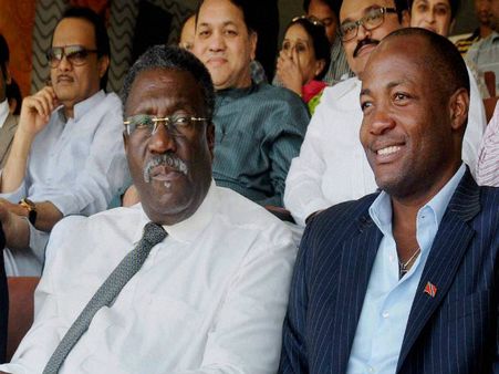 নাইটহুড সম্মানে ভূষিত হতে চলেছেন ওয়েস্ট ইন্ডিজের দুবারের বিশ্বকাপজয়ী কিংবদন্তি অধিনায়ক