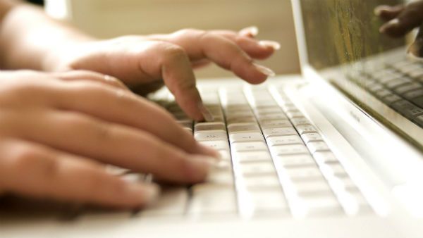 ব্যাঙ্ক, এয়ারলাইন্স সহ একাধিক গুরুত্বপূর্ণ সংস্থার ওয়েবসাইটে বড়সড় বিভ্রাট!