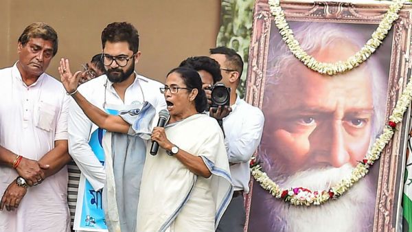 কীভাবে এনআরসি, নাগরিকত্ব আইনের মোকাবিলা, রণনীতি বাতলে দিলেন মমতা