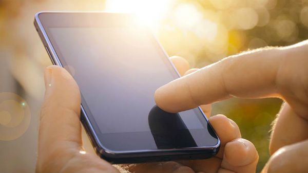 ২০১৯-এর বাজেট স্মার্ট-ফোন গুলি সম্পর্কে জেনে নিন