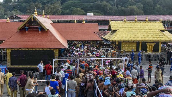 সুপ্রিমকোর্টে আজ সবরীমালা নিয়ে 'বিশ্বাস বনাম অধিকার'-এর শুনানি